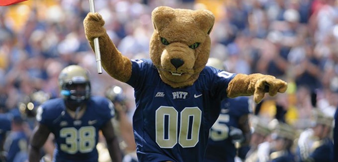Pitt mascot Roc at football game